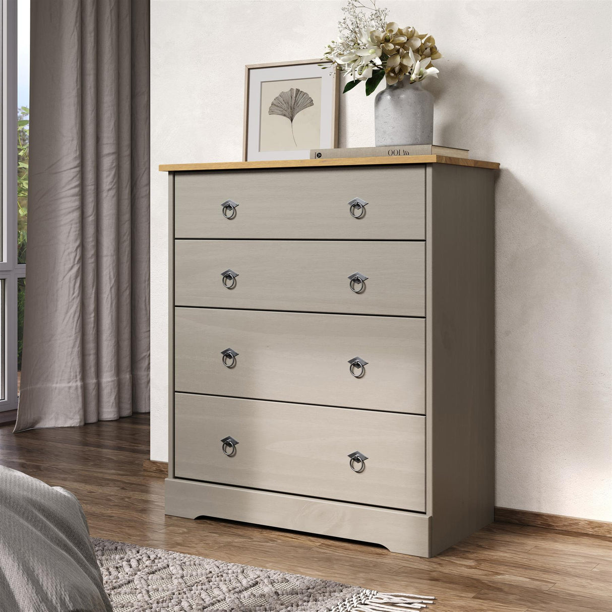 Corona Classic 4 drawer chest of drawers