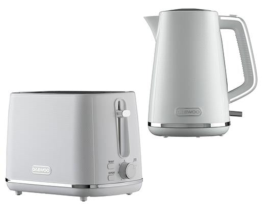 Essentials Daewoo Stirling 2 Slice Toaster & 1.7 Kettle White