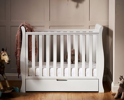 Stamford Space Saver Cot & Cot Top Changer - White