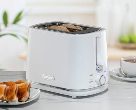 Daewoo Stirling 2 Slice Toaster & 1.7 Kettle White with FREE GIFT