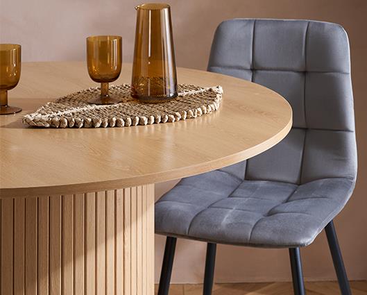 Axel Round Fluted Dining Table with 4 Fabric Chairs - Oak