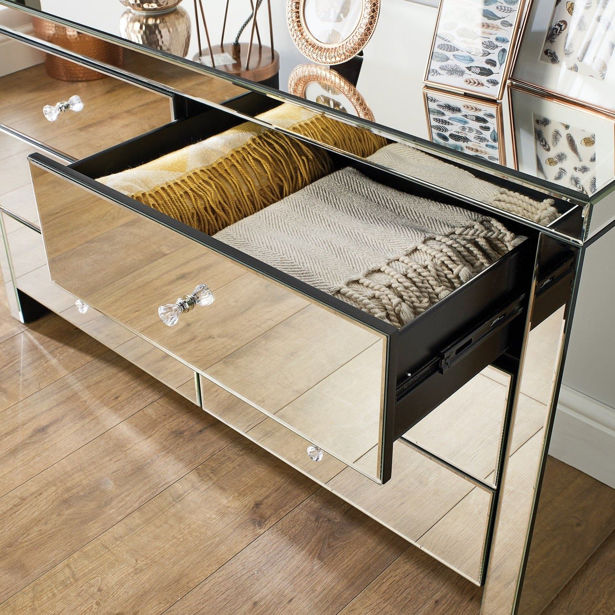 Saxen 5 Drawer Narrow Chest