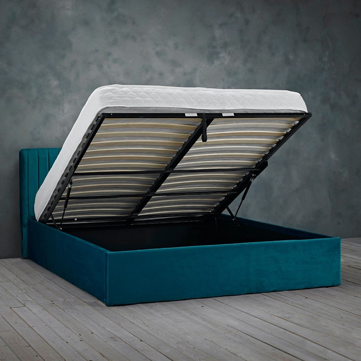 Briar Teal Double Bed