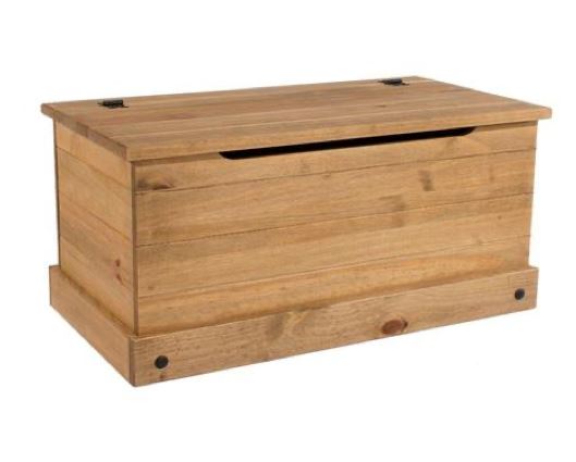 Corona Premium Storage Trunk