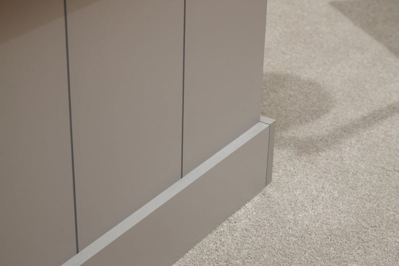 Kinsley Coffee Table