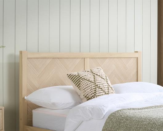 Herringford Bed Oak - Double