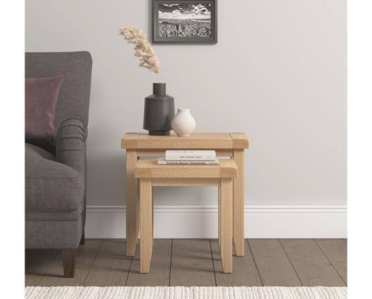 WINDSOR NEST OF 2 TABLES - NATURAL OAK