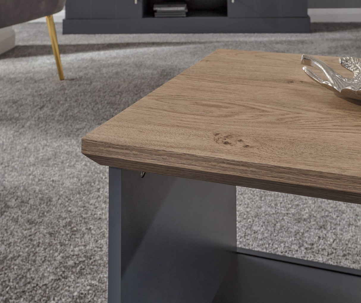 Kinsley Coffee Table