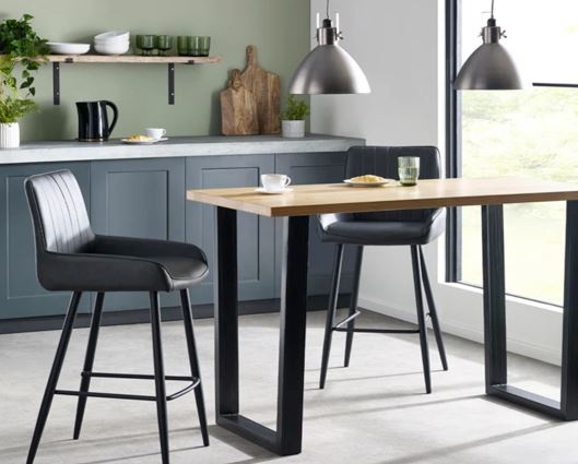 SET OF BROOKLYN BAR TABLE OAK & 2 SOHO BAR STOOLS